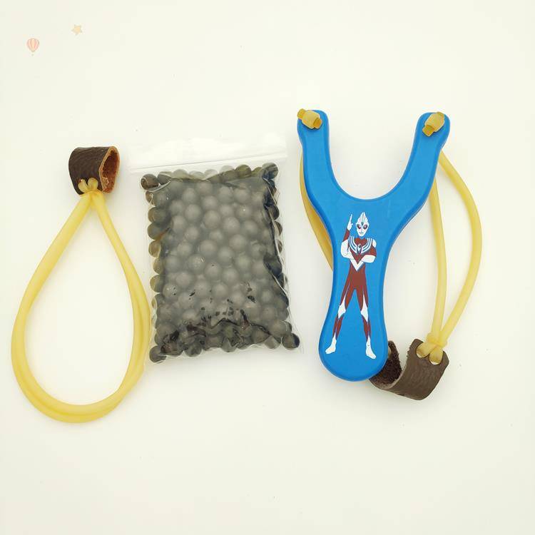 Blue slingshot + 200 mudballs + 1 band